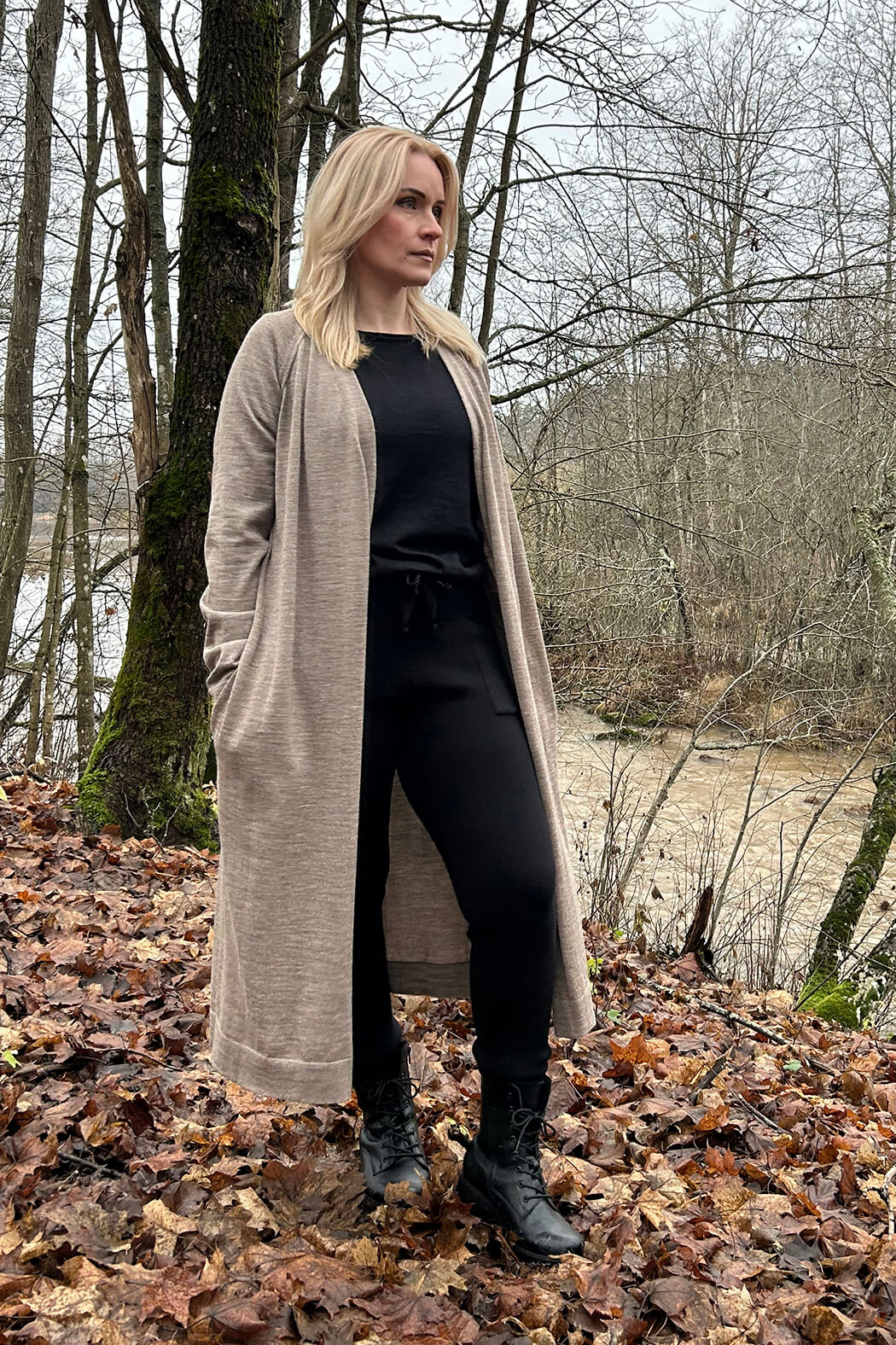 Ruukin Kehräämö alpakkaneuletakki